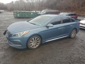 Hyundai Sonata SPORT 2.4L 4 2015