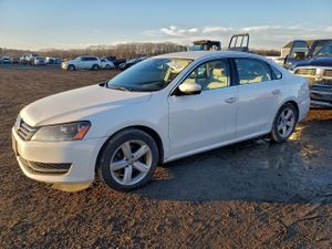 Volkswagen Passat SE 2.5L 5 2013