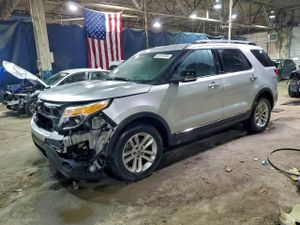 Ford Explorer XLT 3.5L 6 2011