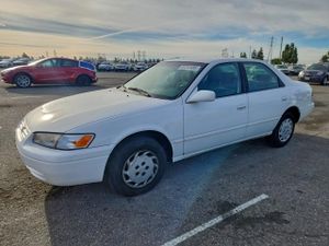 Toyota Camry LE 2.2L 4 1997