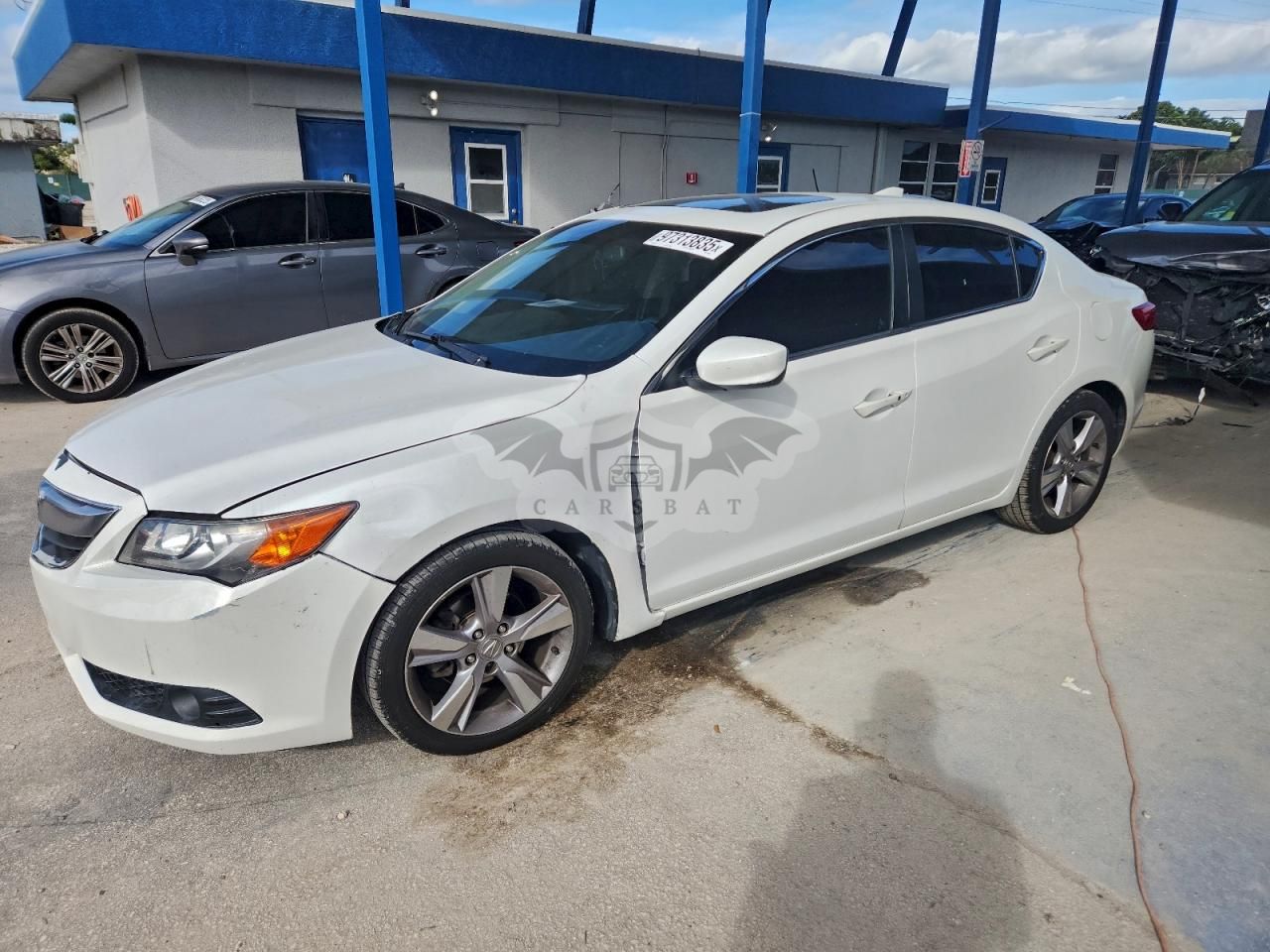 Acura ILX 20 TECH 2.0L 4 2013