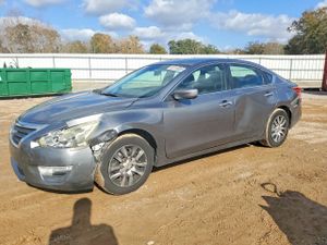 Nissan Altima 2.5 2.5L 4 2015