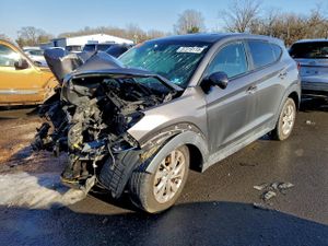 Hyundai Tucson SE 2.0L 4 2020