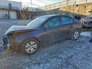 Chevrolet Cruze LS 1.8L 4 2015