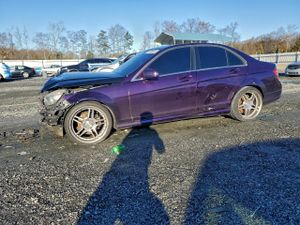 Mercedes-Benz C 300 3.0L 6 2011