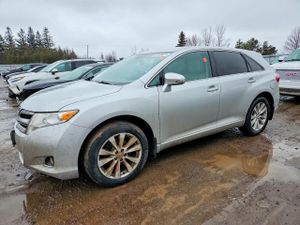 Toyota Venza LE 2.7L 4 2014