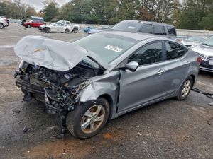 Hyundai Elantra SE 1.8L 4 2015