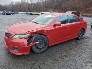 Toyota Camry BASE 2.5L 4 2010