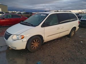 Chrysler Town & Country TOURING 3.8L 6 2005