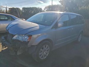 Chrysler Town & Country TOURING 3.6L 6 2013