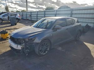 Lexus CT 200 1.8L 4 2013