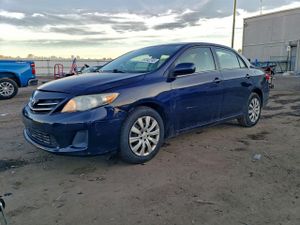 Toyota Corolla BASE 1.8L 4 2013