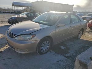 Toyota Camry LE 2.4L 4 2005