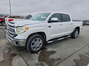 Toyota Tundra CREWMAX PLATINUM 5.7L 8 2014