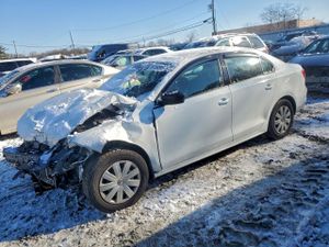 Volkswagen Jetta BASE 2 L 4 2015