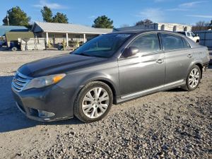 Toyota Avalon BASE 3.5L 6 2011