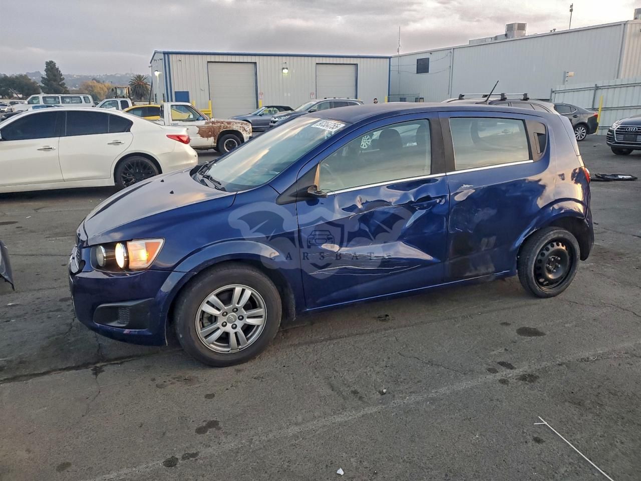 Chevrolet Aveo (Sonic) LT 1.8L 4 2013