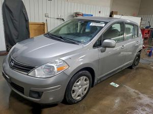 Nissan Versa S 1.8L 4 2012