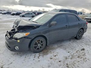 Toyota Corolla BASE 1.8L 4 2013