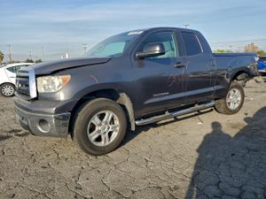 Toyota Tundra DOUBLE CAB SR5 4.6L 8 2012