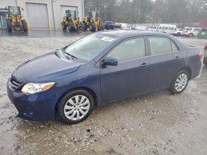 Toyota Corolla BASE 1.8L 4 2013
