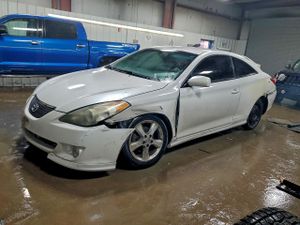 Toyota Camry SE 2.4L 4 2004