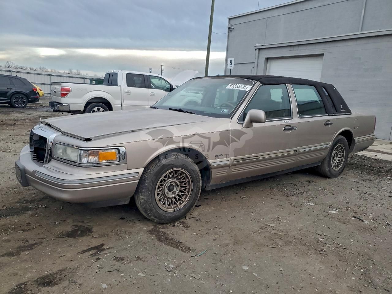 Lincoln Town Car EXECUTIVE 4.6L 8 1995