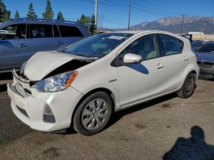 Toyota Prius 1.5L 4 2014