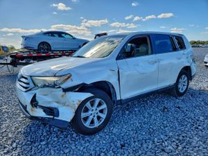 Toyota Highlander BASE 2.7L 4 2013