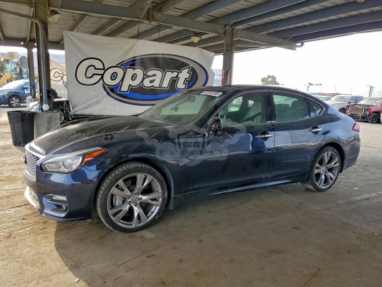 Infiniti Q70 3.7 3.7L 6 2015