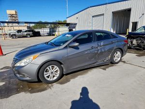 Hyundai Sonata GLS 2.4L 4 2013