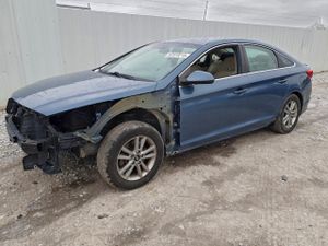 Hyundai Sonata SE 2.4L 4 2015