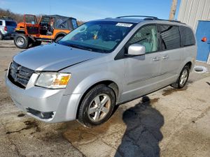 Dodge Grand Caravan (Caravan) SXT 3.8L 6 2010