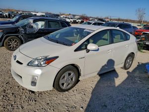 Toyota Prius 1.8L 4 2011