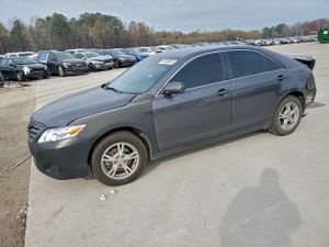 Toyota Camry BASE 2.5L 4 2010