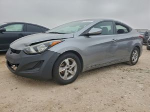 Hyundai Elantra SE 1.8L 4 2015
