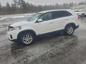 Kia Sorento LX 2.4L 4 2014
