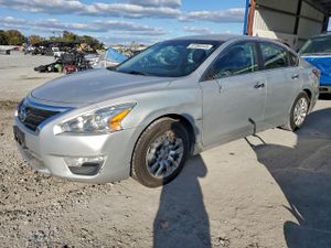Nissan Altima 2.5 2.5L 4 2015