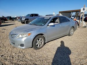 Toyota Camry BASE 2.5L 4 2010