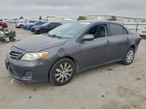 Toyota Corolla BASE 1.8L 4 2013