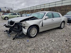 Lincoln Town Car EXECUTIVE 4.6L 8 2003