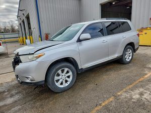 Toyota Highlander BASE 2.7L 4 2011