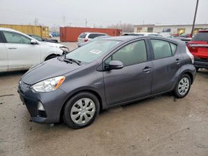 Toyota Prius 1.5L 4 2012
