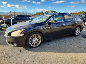 Nissan Maxima S 3.5L 6 2011