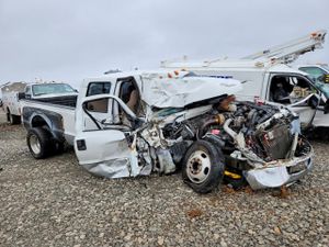 Ford F-350 SUPER DUTY 6.0L 8 2006