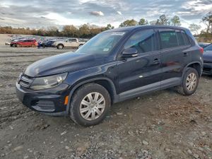 Volkswagen Tiguan S 2.0L 4 2012