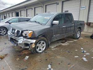 Nissan Titan XE 5.6L 8 2005