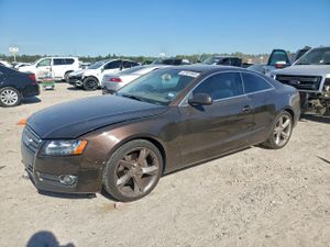 Audi A5 PREMIUM PLUS 2.0L 4 2011