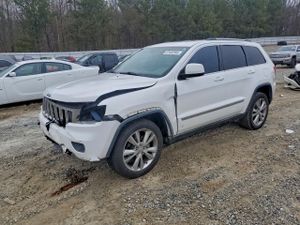 Jeep Grand Cherokee LAREDO 3.6L 6 2013