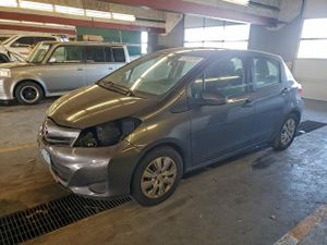 Toyota Yaris 1.5L 4 2014
